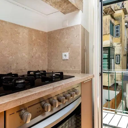 Whome | Mouraria Deluxe Apartamento *