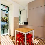 Whome | Mouraria Deluxe Appartement